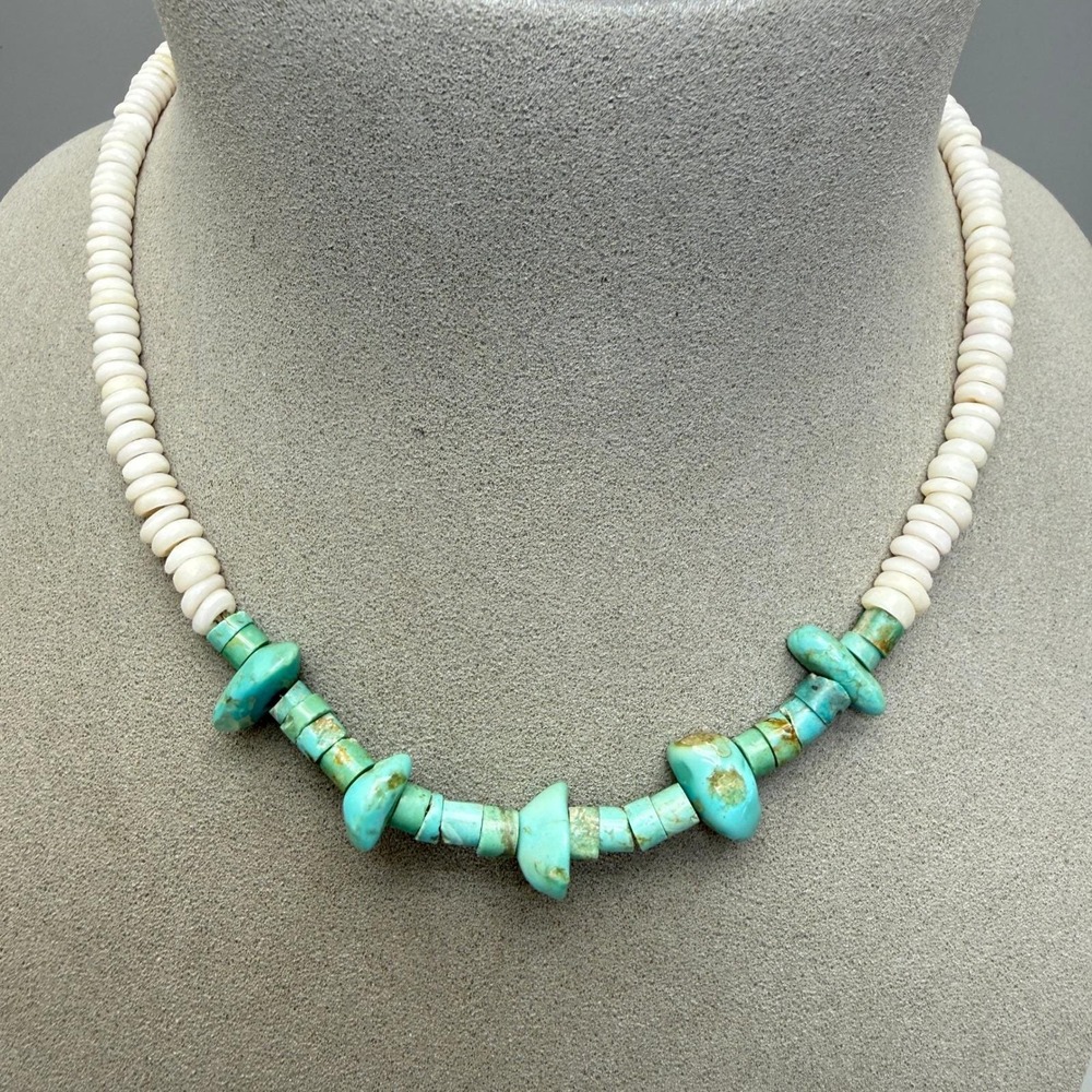 Vintage Puka Shell Turquoise Nugget‎ Choker Necklace 15" Hawaiian Southwestern